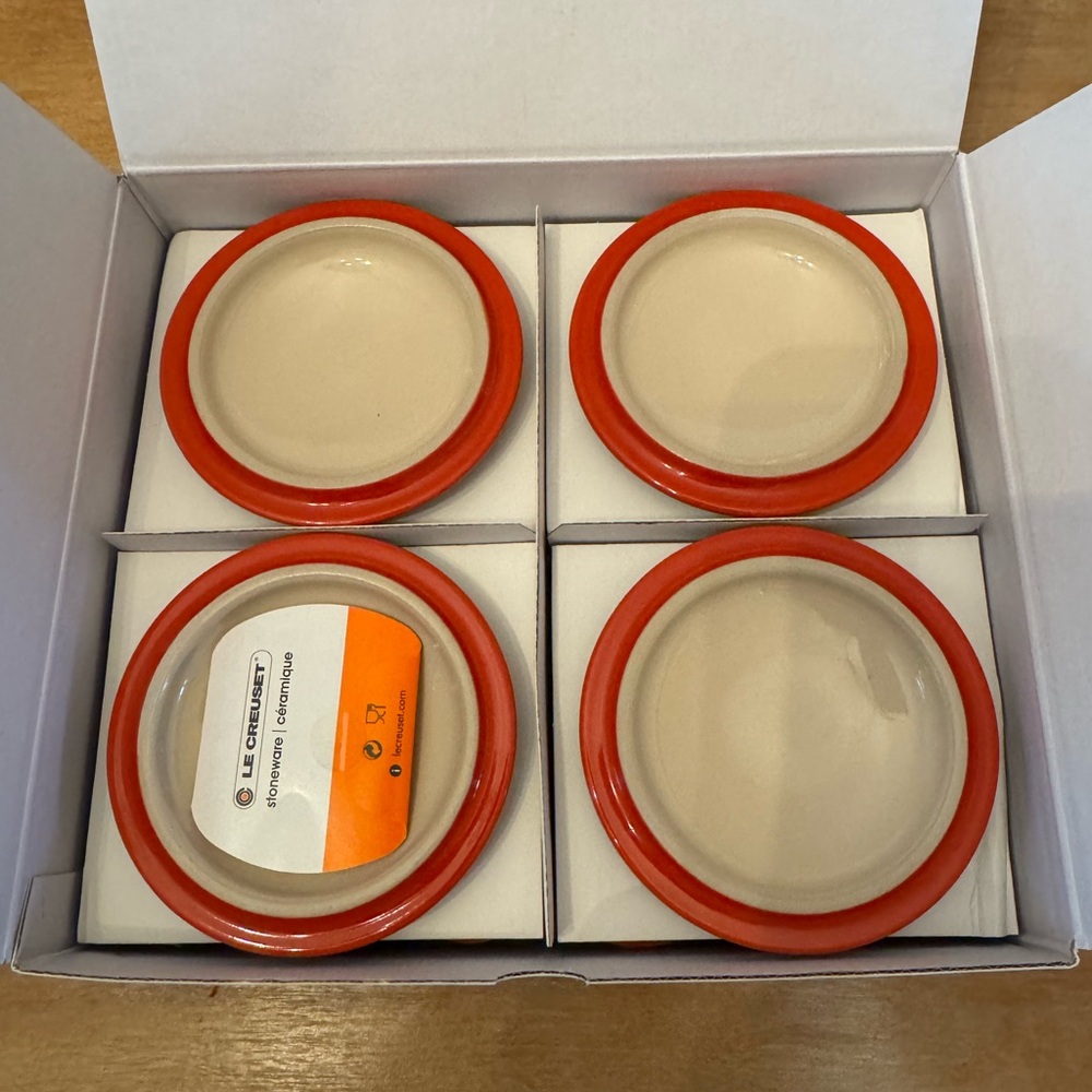Le Creuset Stoneware Ramekin Set in Cream with Orange Rim (4)